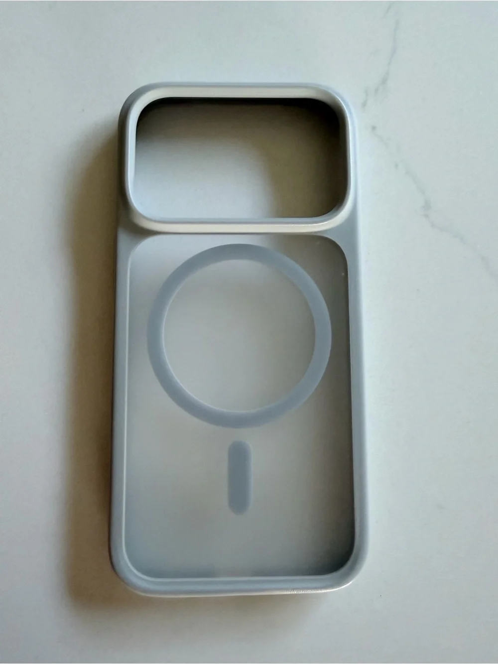 iPhone 17 Pro Case with MagSafe Clear and silver